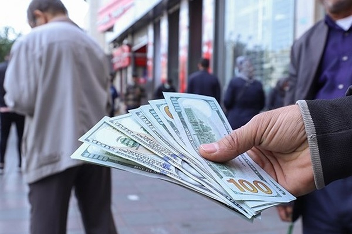 دلار آزاد وارد کانال ۴۹ هزار تومان شد